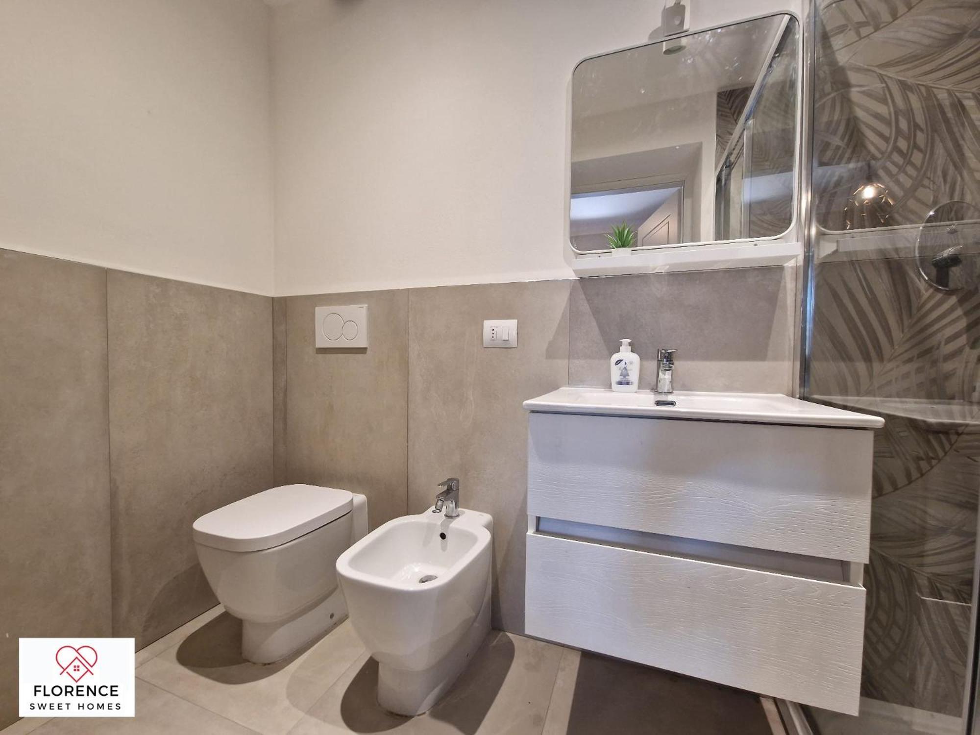 Lella Apartment With Free Parking By Florence Sweet Homes Dış mekan fotoğraf